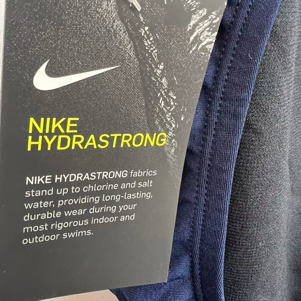 Nike Women’s Hydrastrong Blue Racerback One Piece Swimsuit Size 34 - Picture 3 of 4